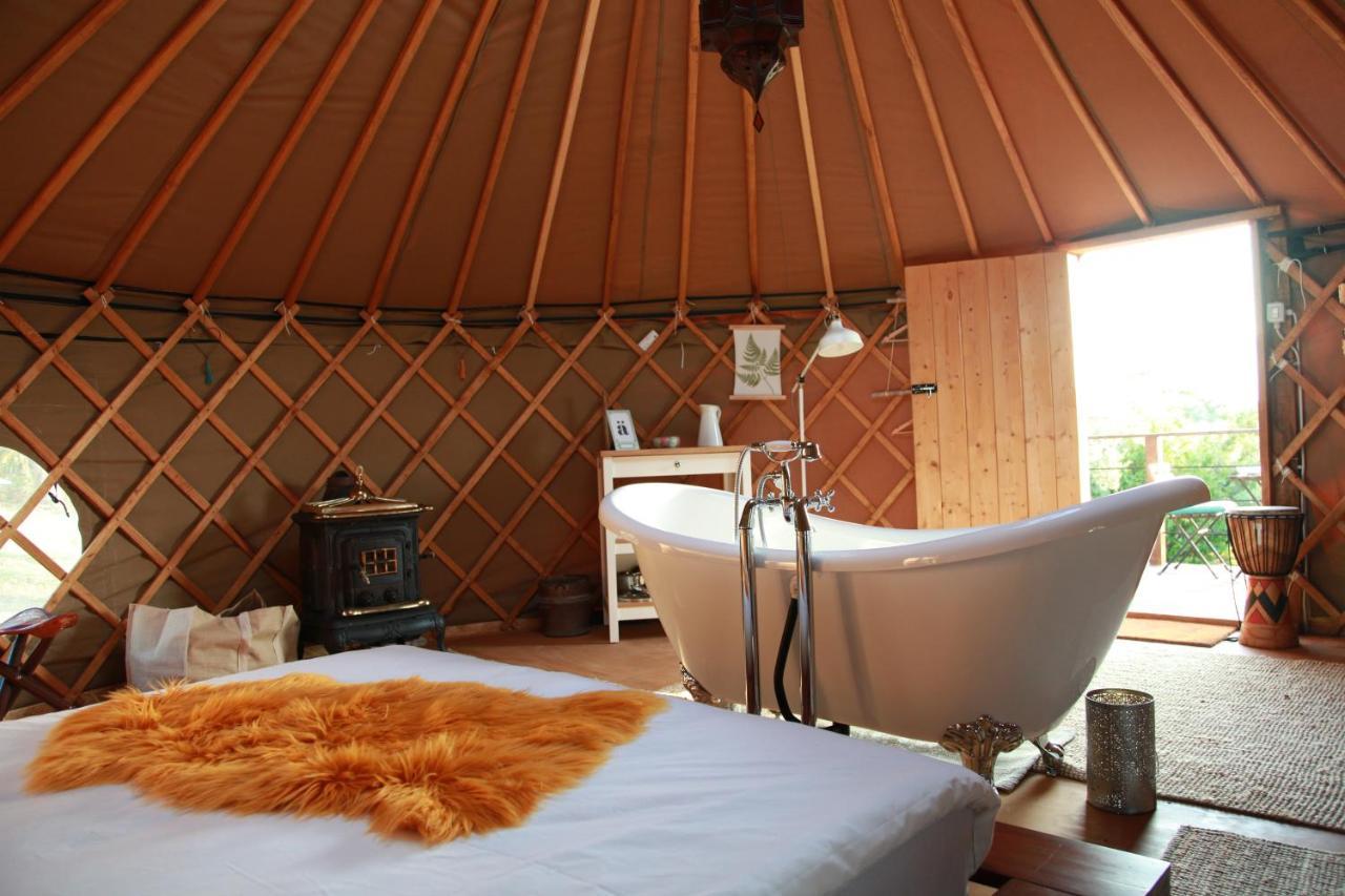 Cerchio Del Desiderio Glamping Retreat Hotel Pescara Exterior foto